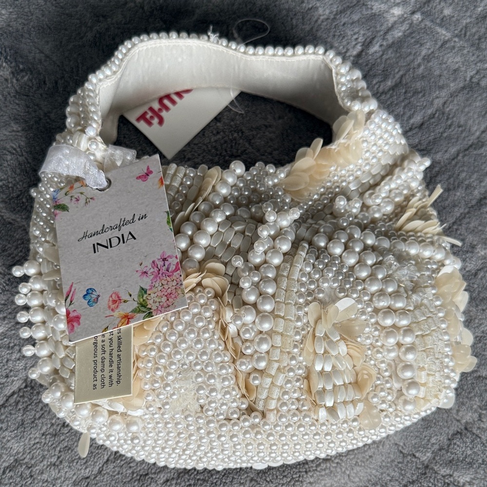 Viral Tik Tok Beaded Pearl Bag made in India - NWT